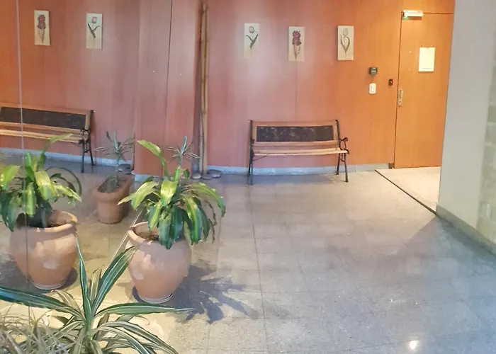 Semipiso Fabuloso Para 4 Pasajeros Zona Av Pellegrini, Facultades Admite Una Cama Supletoria