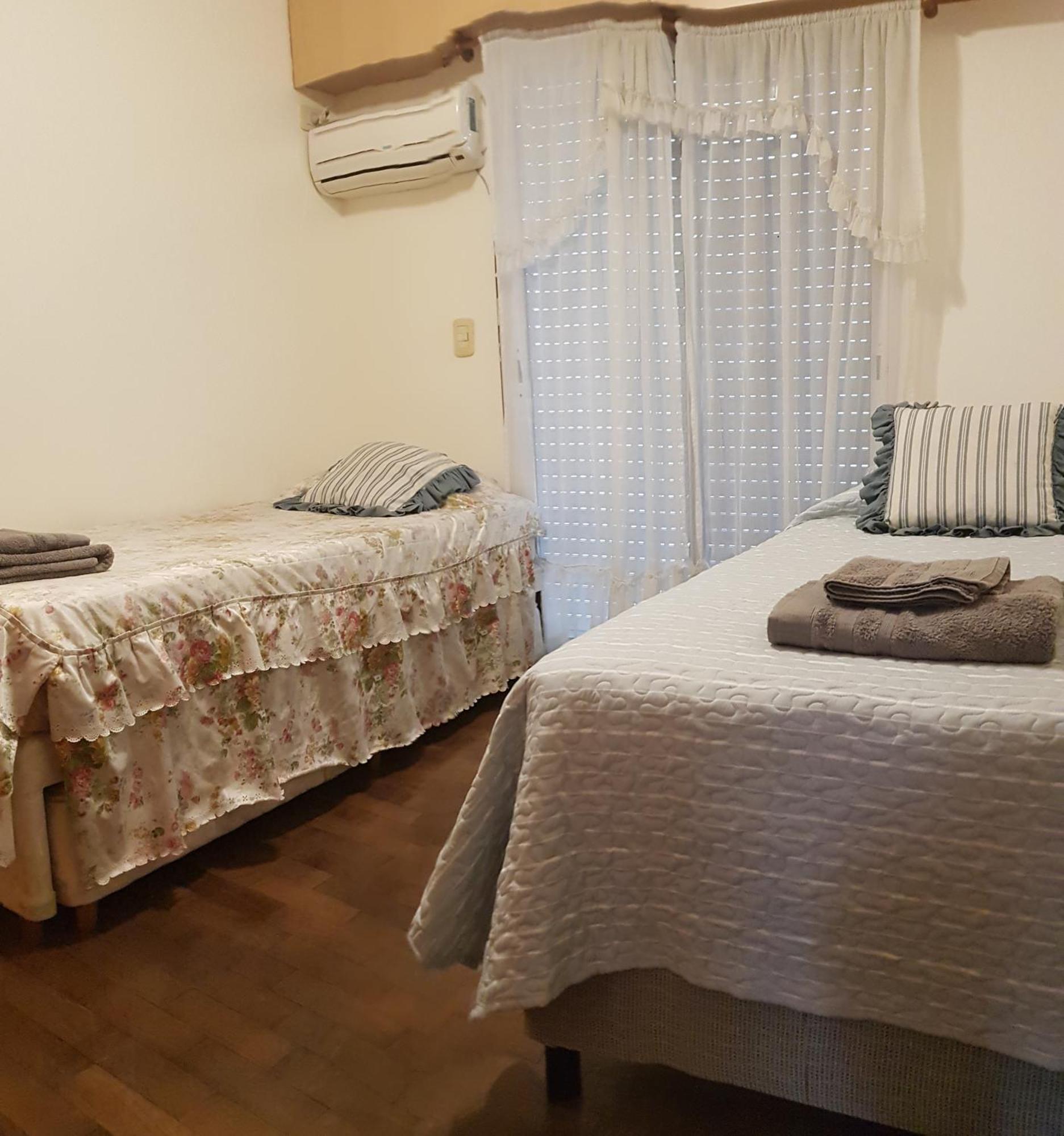 Semipiso Fabuloso 4 Pasajeros Zona Av Pellegrini, Facultades Admite Cama Supletoria Rosario